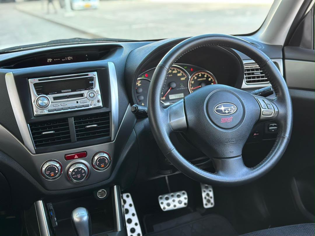 SUBARU FORESTER thumbnail 4